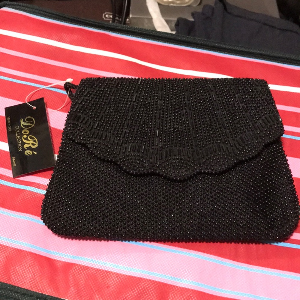 Black beaded bag